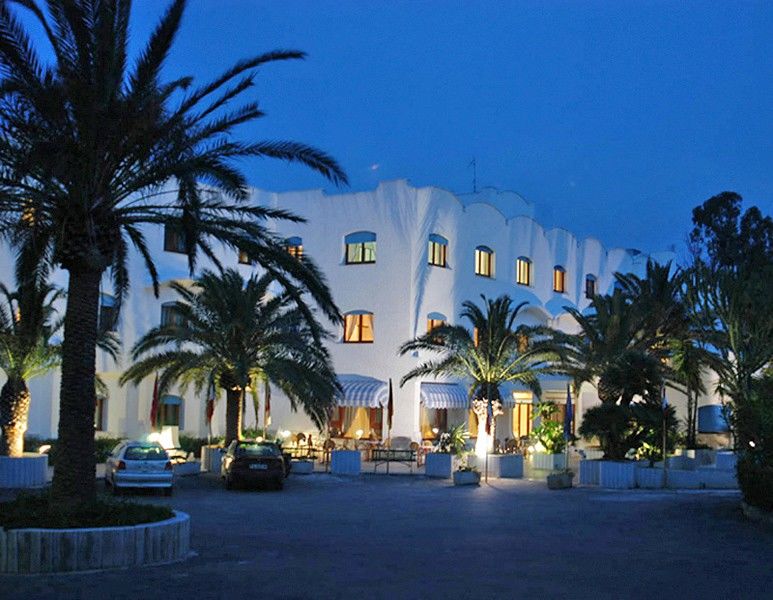 Hotel Azzolini Villagrazia Di Carini Eksteriør billede