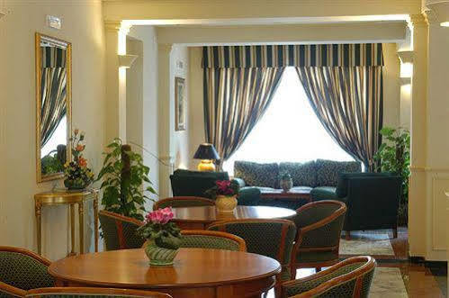 Hotel Azzolini Villagrazia Di Carini Restaurant billede