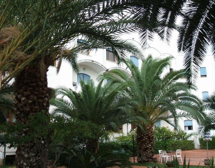 Hotel Azzolini Villagrazia Di Carini Eksteriør billede